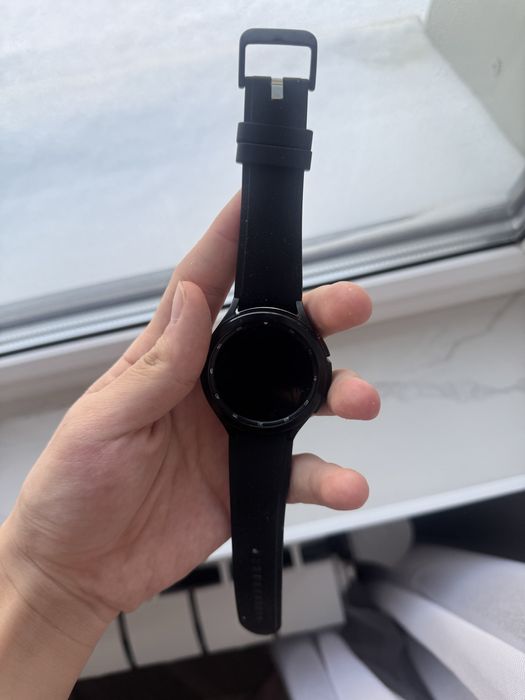 Продаю Galaxy watch 4
