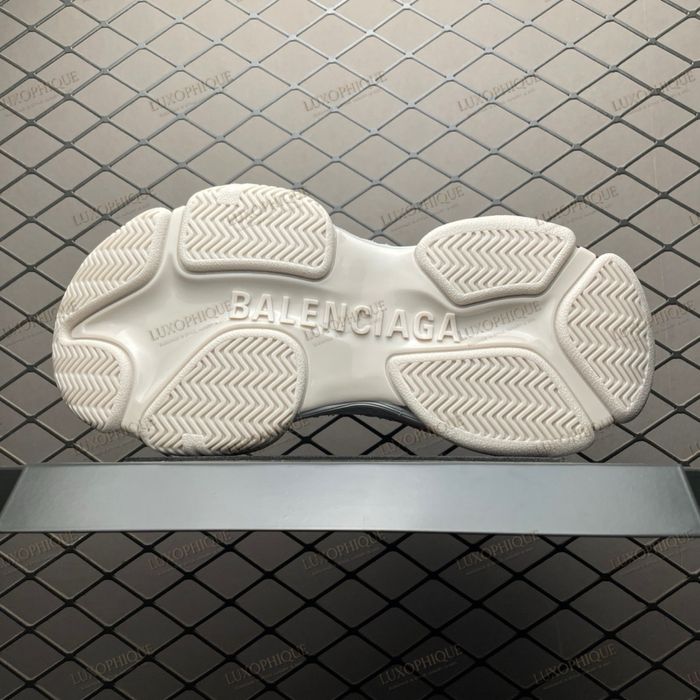 Balenciaga Triple S 2.0