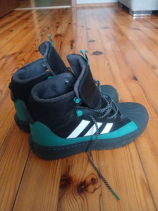 Боти / високи кецове Adidas Superstar Winter Trek