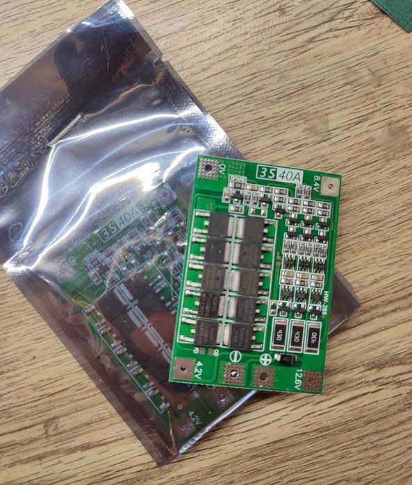 Платы  бмс  для акамуляторов 18650 .