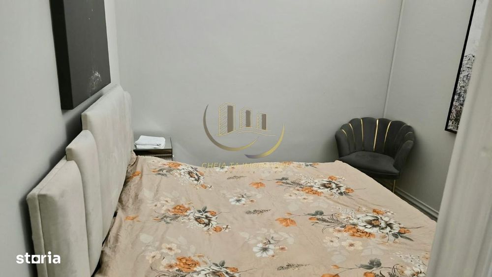 Ultracentral, Ferdinand | Studio elegant 70 mp | Tavane înalte | AC