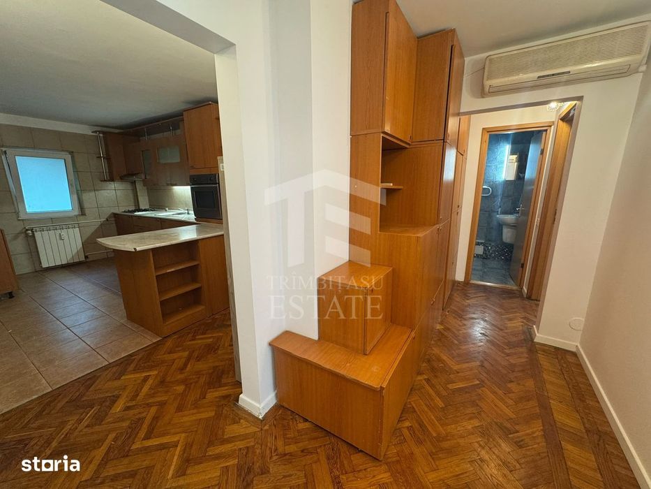 Apartament 4 Camere Crangasi Nemobilat 3/4 - Vedere 4