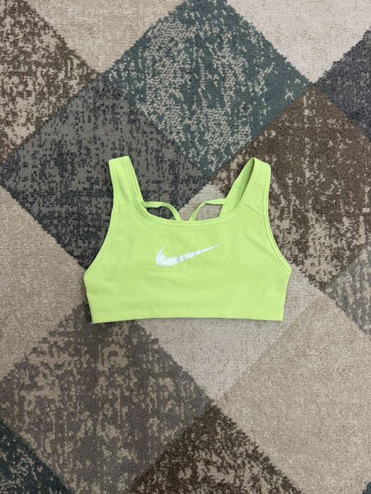 Дамско бюстие Nike