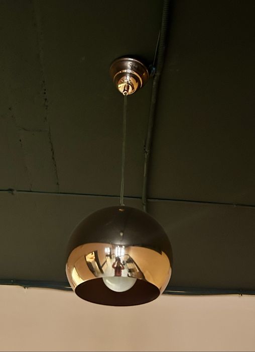 Стильные потолочные люстры