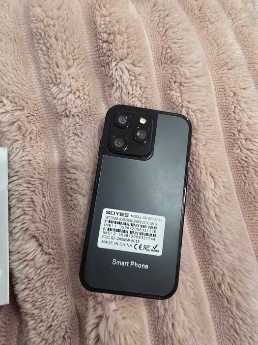 Мини телефон черен