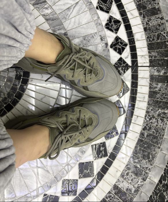 Adidas Ozweego хаки, оригинал, размер 42