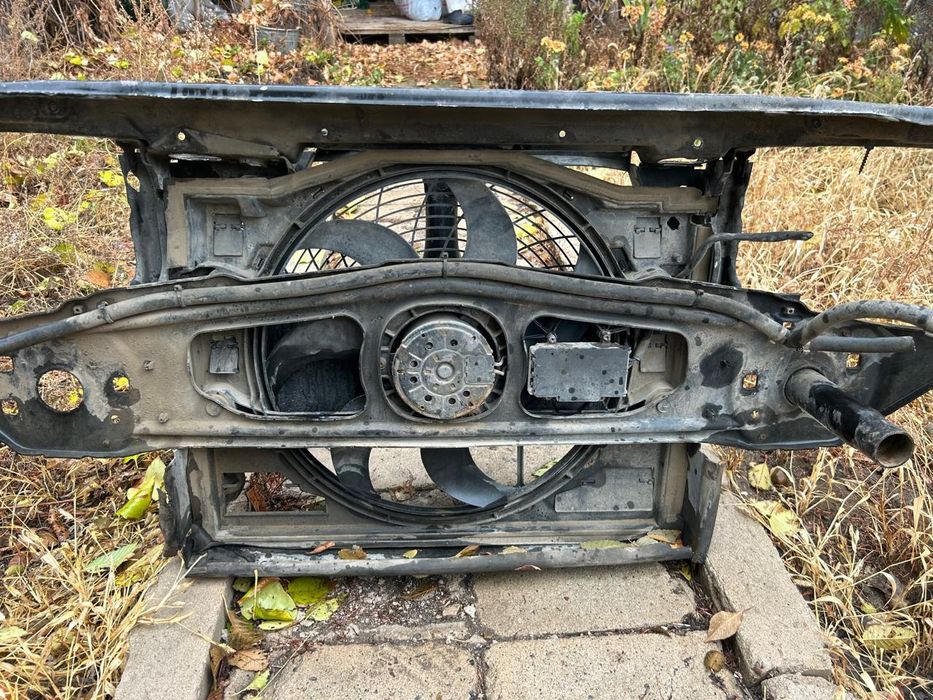 Продам запчасти на BMW e46