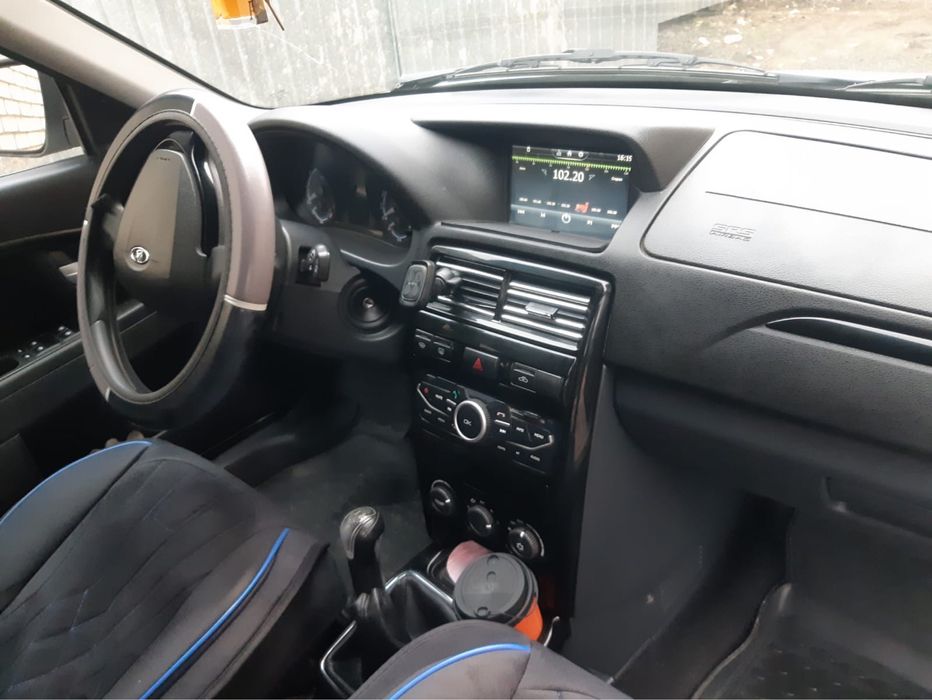 Продам Lada Priora 2 люкс