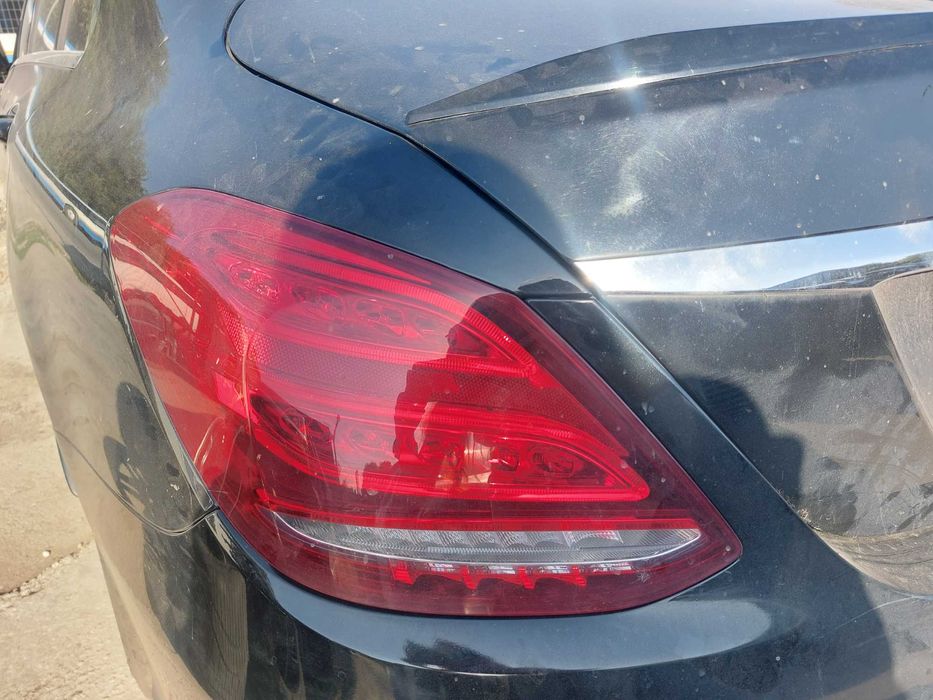 На Части:Mercedes W205 AMG C200d 136 кс 2015 с код 626, Ръчни скорости