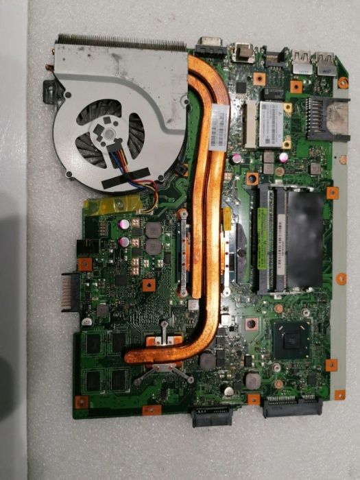 Placa de baza Asus K55VD,K55A-fara video dedicat sau cu NVidia 610M