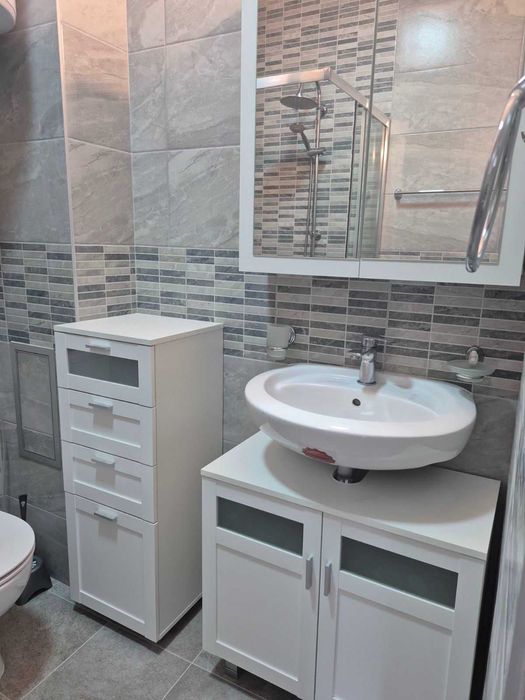 Дава се под наем Двустаен апартамент в Варна, м-т Траката - 40 кв.м за 598.23 € - Снимка #6