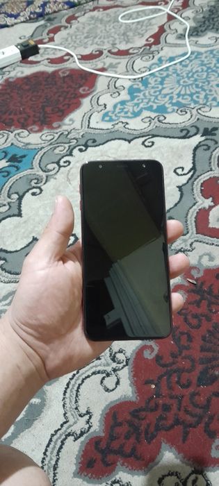 Samsung J 6 plus в хорошем состоянии 32 гб
