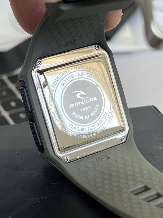 Продавам Rip Curl A1119 – Оригинален Часовник за Водни Спортове