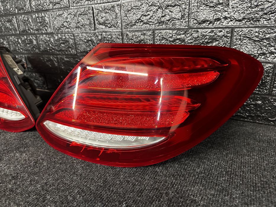 Stop stanga dreapta Mercedes W213 E klass