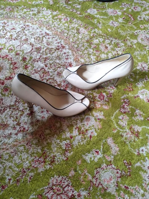 Продам  сапоги туфли разные 38 размер