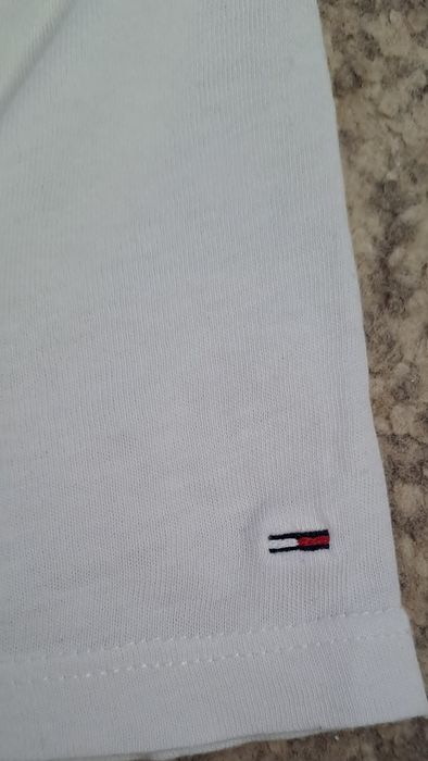 Tommy Hilfiger mărime L impecabil