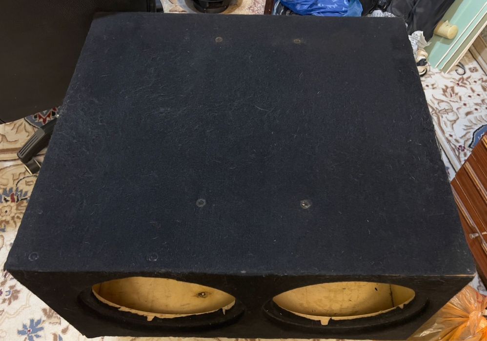 Продам короб под 2шт