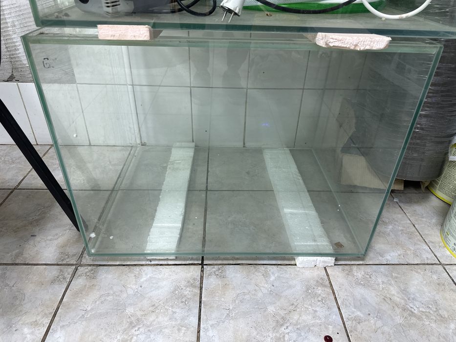 Аквариумы 150-200л