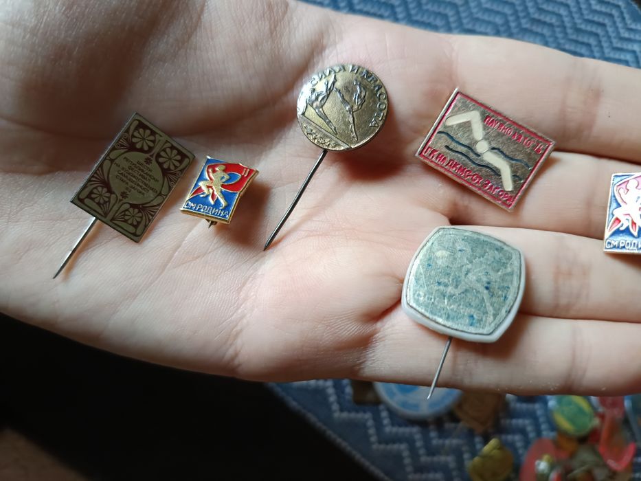 Лот Стари Български и Руски Спортни значки