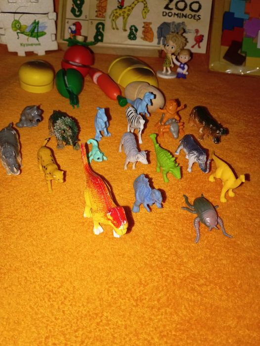 Продам игрушки отличное состояние