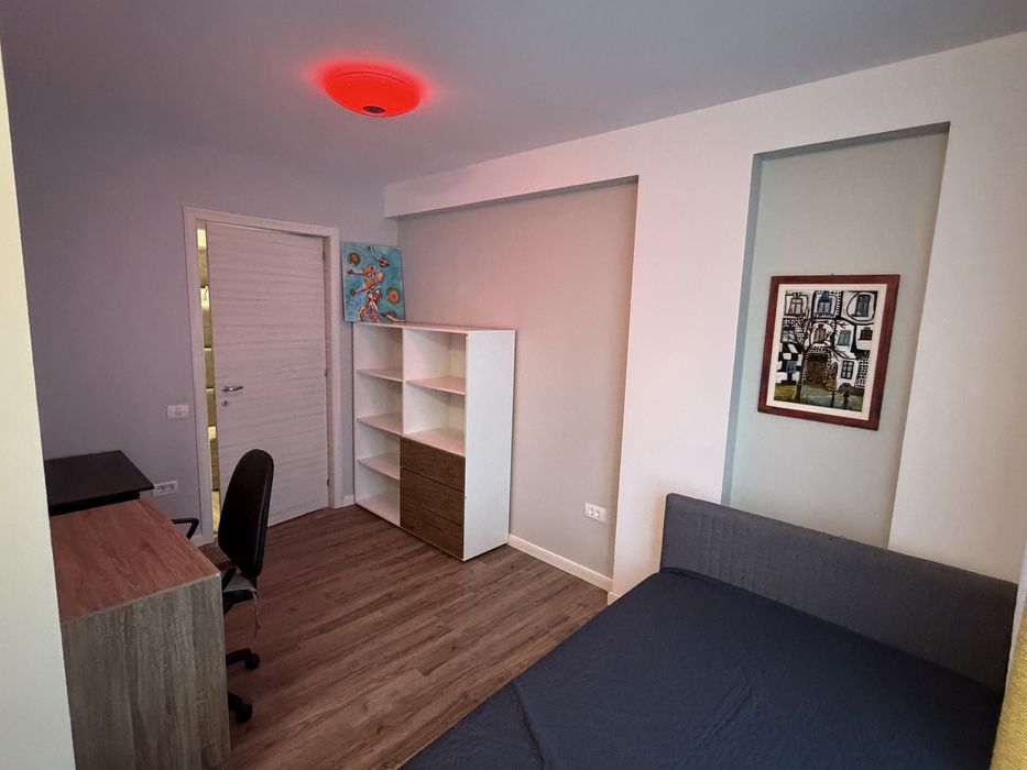 Inchiriez apartament 3 camere Tomis Plus