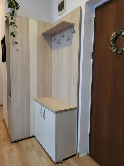 Pantofar+ cuier NEGOCIABIL