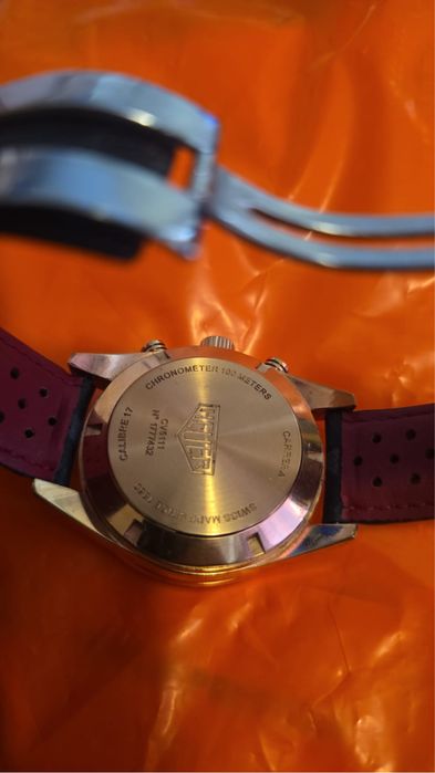 Часовник carrera heuer