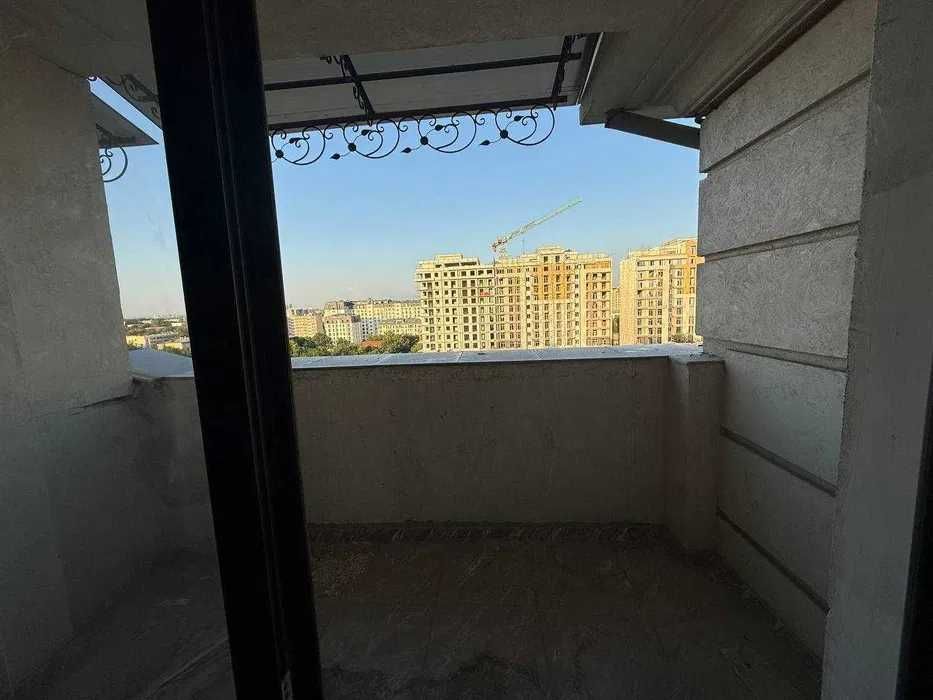 Ж/К "Мухташам курилиш" пр-т Амир Темур м-ро Минор 155 кв.м