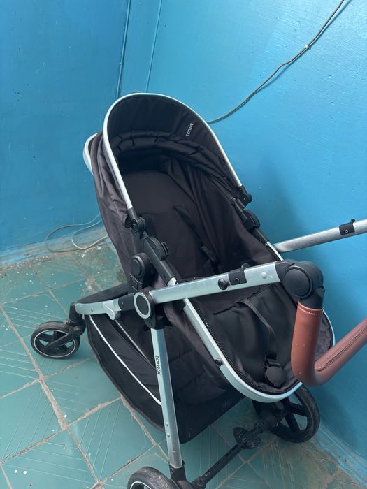 Продам коляску 3в1