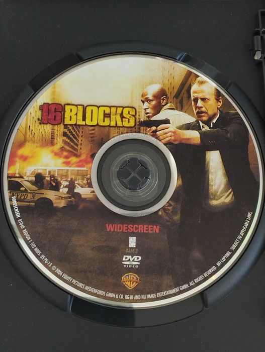 Детски книжки световна класика.US филми на DVD.