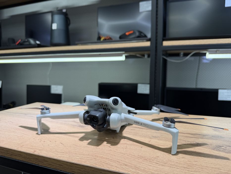 Дрон DJI Mini 4 Pro, Fly More Combo Plus, пульт DJI RC2, 2357/A10