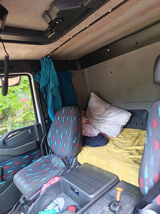Vând IVECO Eurocargo 80210 210 cai