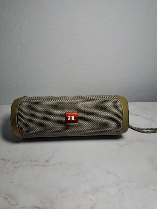 Jbl flip 4 perfect functionala