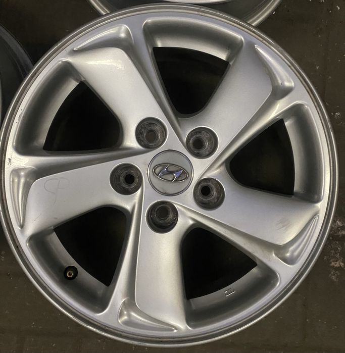 Диски на Хендай R16 б/у из Германии