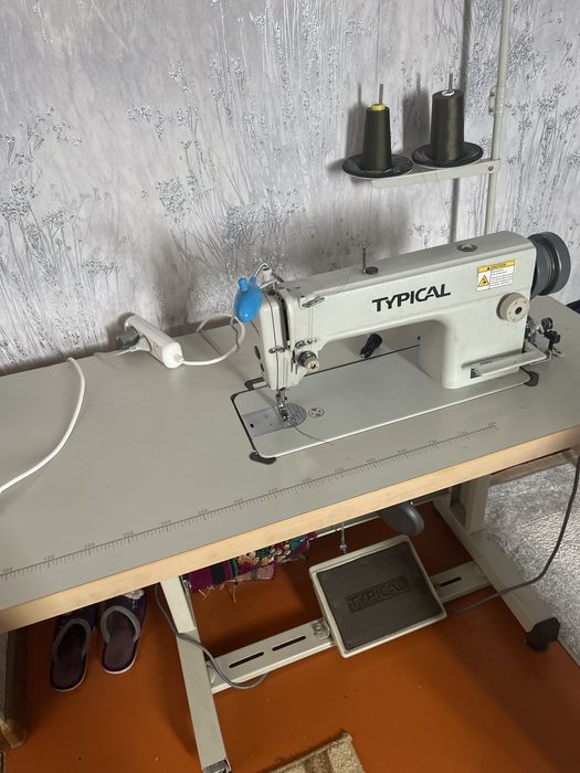 Швейные машинка