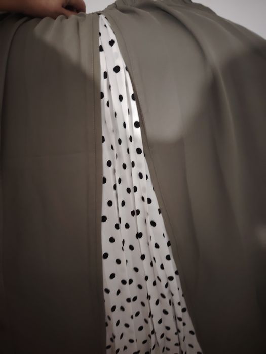 Костюм  жен юбка и блюзка