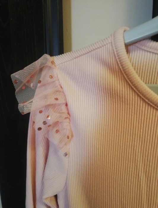 Rochita noua cu tul și sclipici/paiete 140 cm sau 9-10 ani