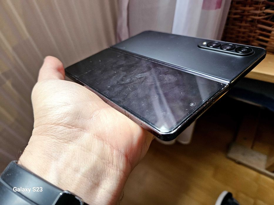 SAMSUNG Galaxy fold4 256GB 12GB ram, impecabil