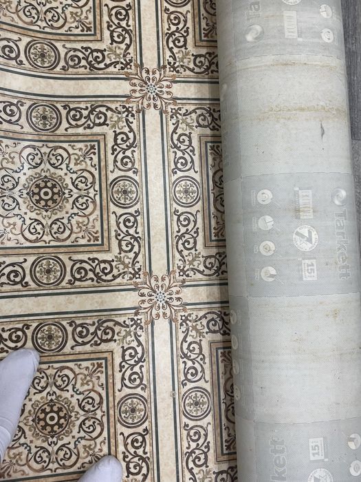 Линолеум бу размером 2,5х5,6 м