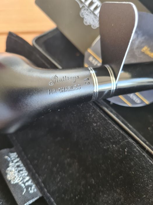 Pipa rattray s barbati