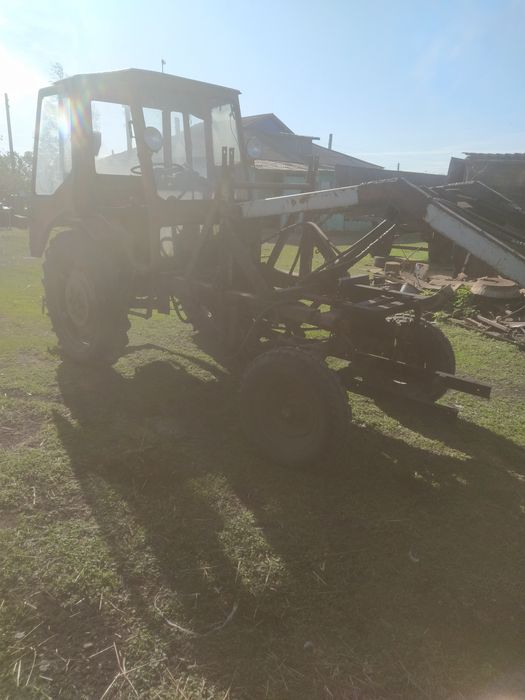 Продам трактор т16