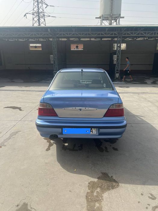 Mashina sotiladi,1.5 motor