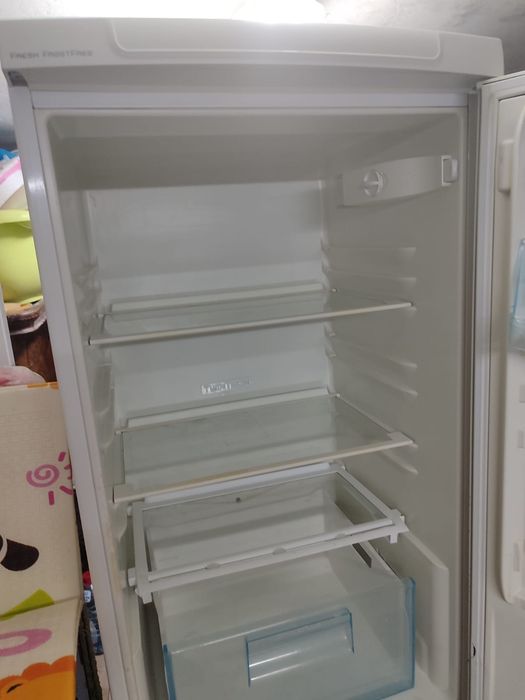 Продам холодильник,аэрогриль