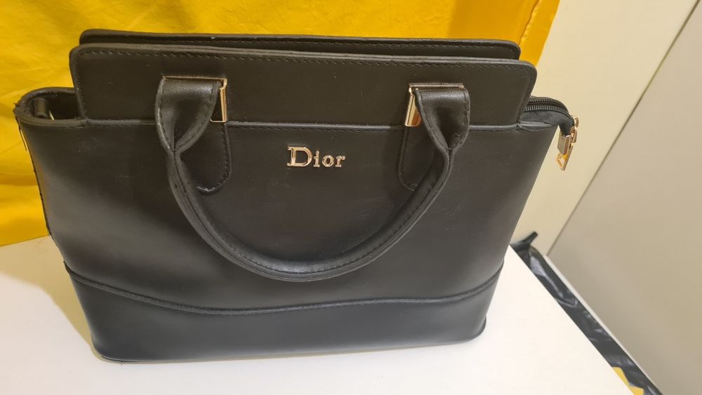 Сумка женская продается