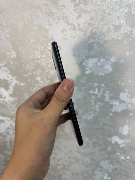 Продам Samsung A50