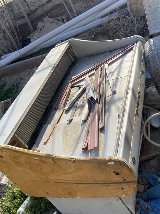 Витринный морозильник продается