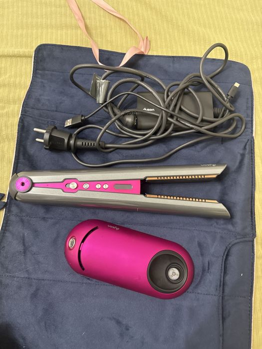 Dyson Airstrait ,утюжок новый