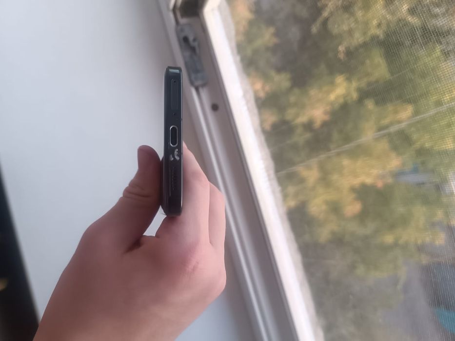 Xiaomi 13 12/256 CN не вериф