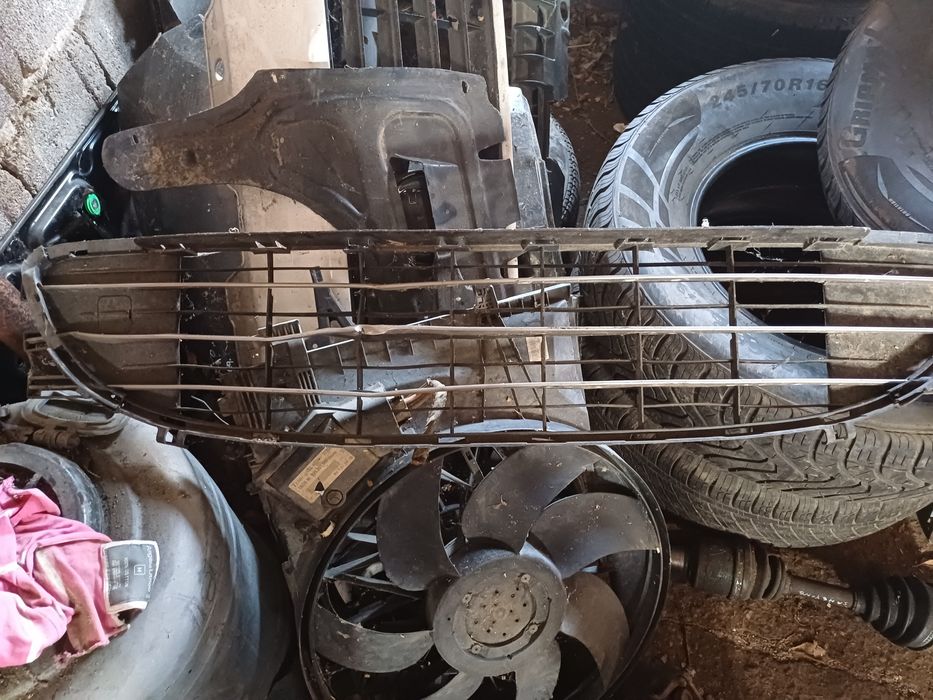 Bară fata,spate peugeot 407 combi negru,faruri,radiator apa,clima,