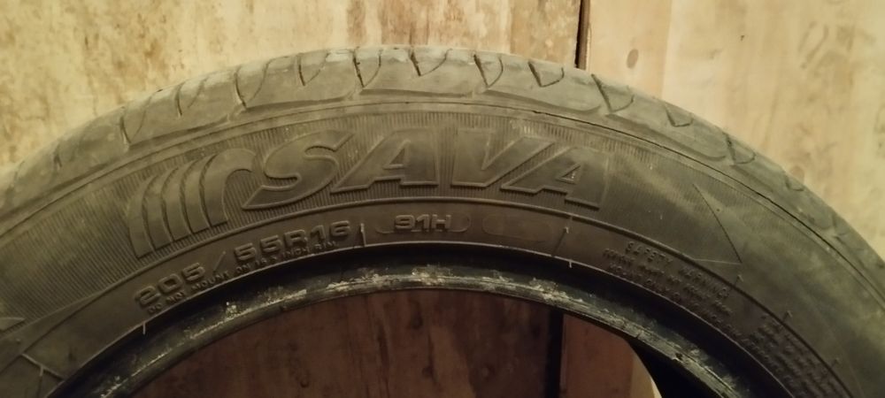 2 бр. Летни гуми 205/55/16